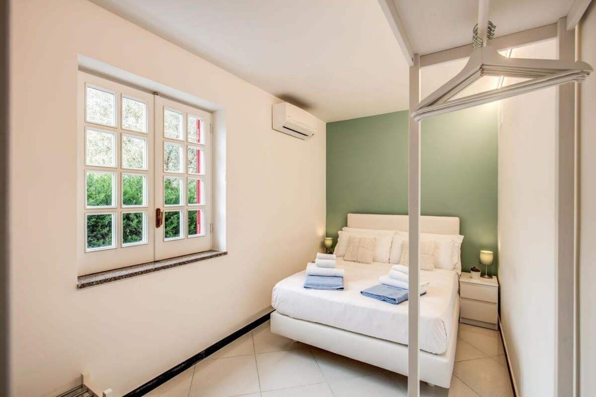 فيلا Relais Mamma Mia Sea Views Pool & Terraces ماسّا لوبْرينسِ المظهر الخارجي الصورة
