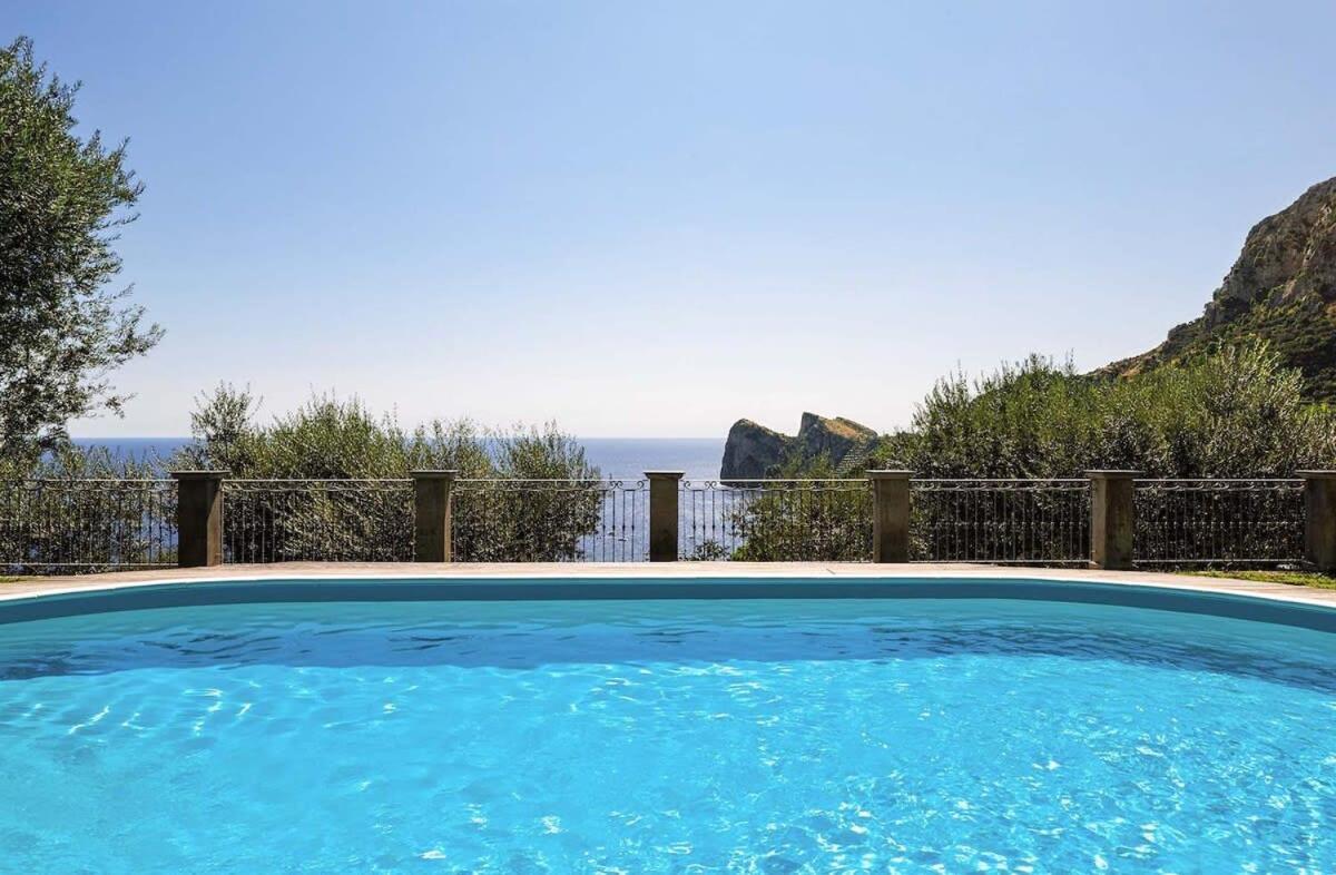 فيلا Relais Mamma Mia Sea Views Pool & Terraces ماسّا لوبْرينسِ المظهر الخارجي الصورة